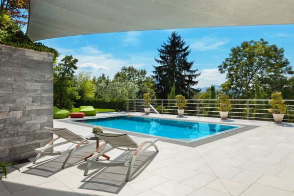 Pool Crack Repair