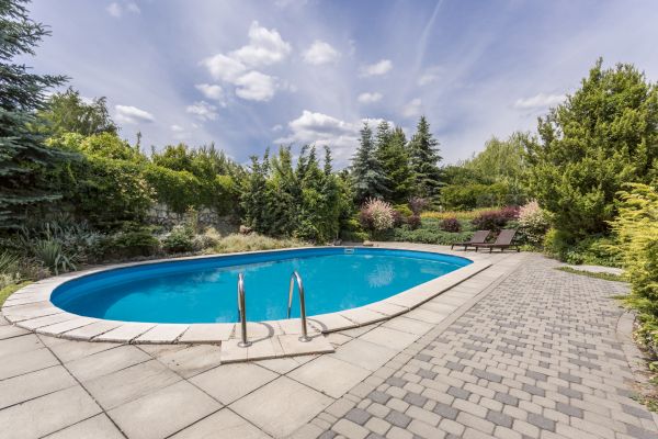Oval Pool Construction
